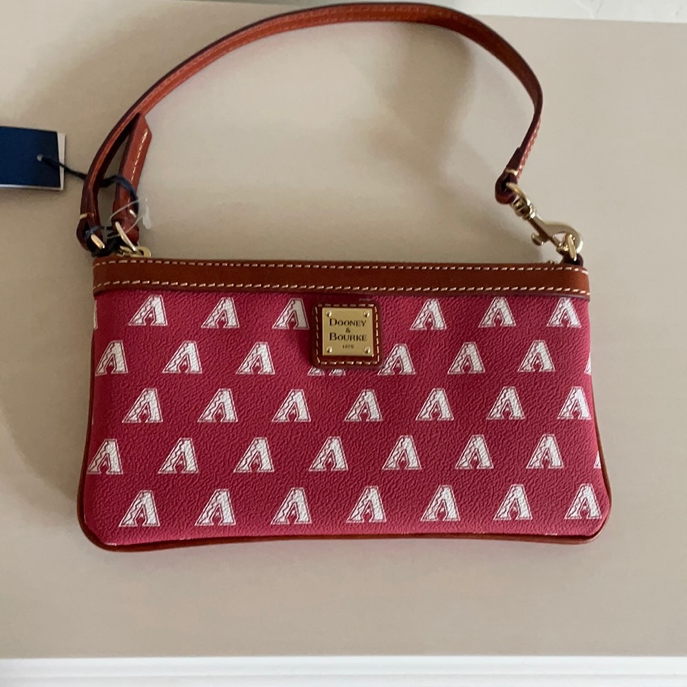 AZ Diamondbacks Dooney Bourke Wristlet MLB